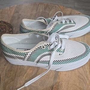 💚Vans Green and White Checkered Sneakers